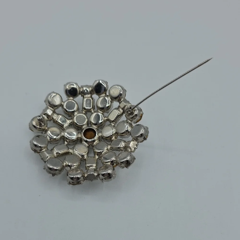 N/A stunning crystal